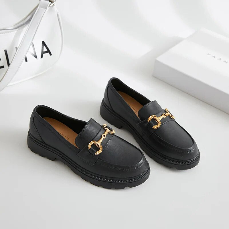 Il mocassino di Stile: Per una Donna che Ama l'Eleganza