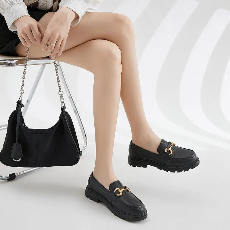 Il mocassino di Stile: Per una Donna che Ama l'Eleganza